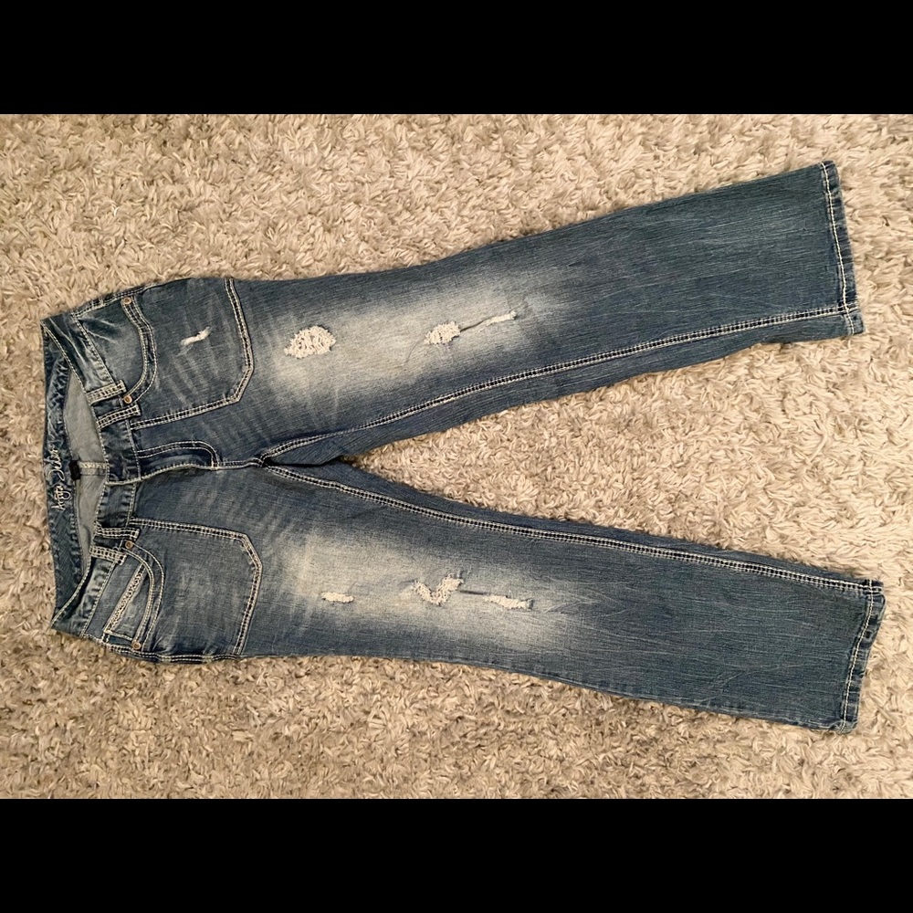 Ariya Distressed Light Wash Jeans